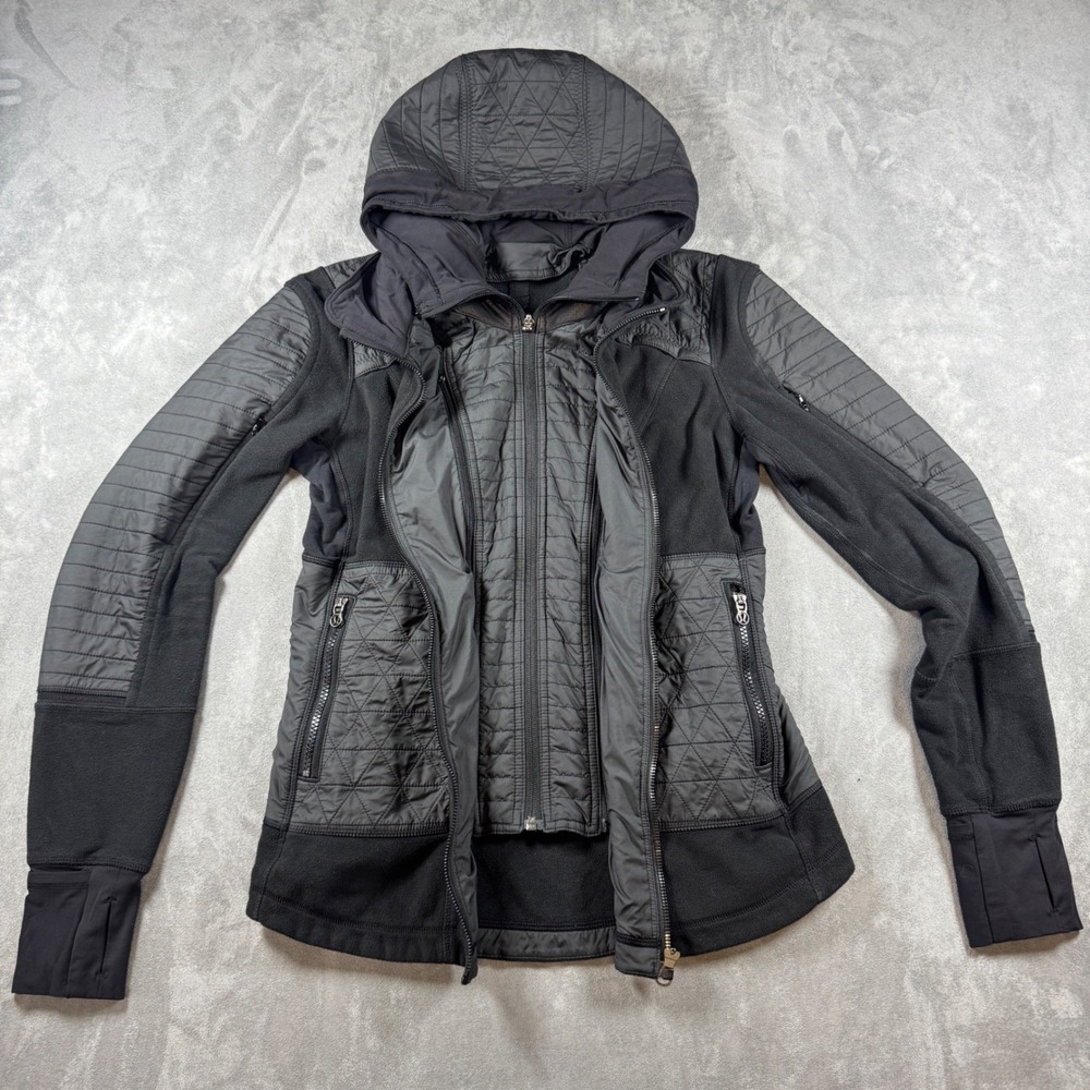 Lululemon Fleecy Keen III Jacket Size 6 Black Hooded‎ Quilted Fleece Convertible